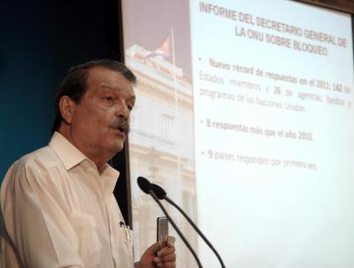 Abelardo Moreno, viceministro de Relaciones Exteriores presenta informe sobre bloqueo a Cuba