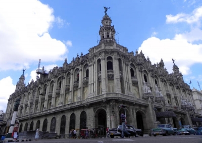 Reparan el Gran Teatro de La Habana
